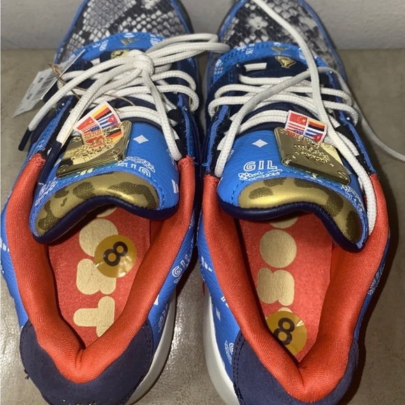 NEW ADIDAS AGENT GIL RESTOMOD Size 8 sneakers are new without box, please see pi